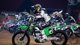   Monster Energy Supercross - The Official Videogame 4