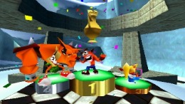 ������� Crash Bandicoot Racing