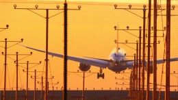 Defective Holiday �� PC